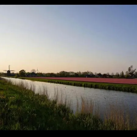 Σαλέ Cozy In Near Amsterdam And *