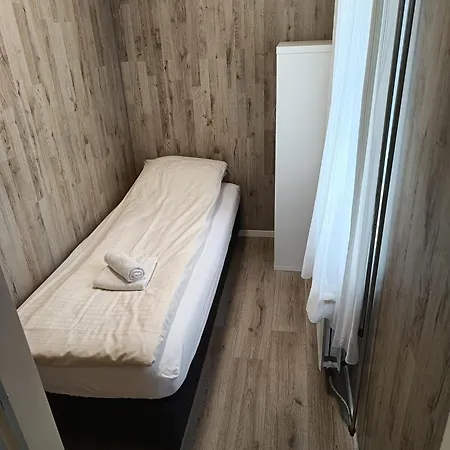 Cozy In Near Amsterdam And 木屋 *